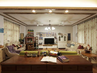 Lake View Villa 湖濱私別墅, DIANTHUS 康乃馨室內設計 DIANTHUS 康乃馨室內設計 Rustic style living room