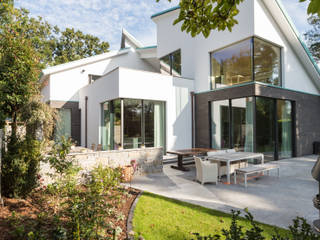 Wohnhaus in Bremen, DIEPENBROEK I ARCHITEKTEN DIEPENBROEK I ARCHITEKTEN Casas estilo moderno: ideas, arquitectura e imágenes