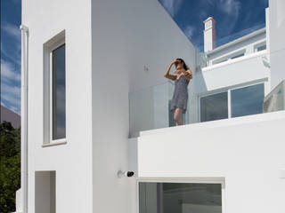 Álbum fotográfico de excelente reabilitação , dacruzphoto dacruzphoto Modern balcony, veranda & terrace Concrete