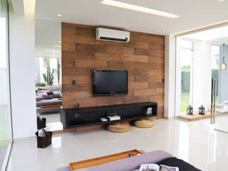 Spa Residencial, Fabiana Nishimura Arquitetura Fabiana Nishimura Arquitetura Saunas