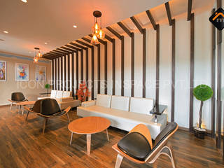 Waiting Lounge ICON PROJECTS INSPACE PVT.LTD Commercial spaces Bars & clubs