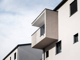 Aurum, Solarraum Solarraum Balcones y terrazas de estilo moderno