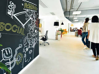 Revestimientos MICROTOPPING® - ​Lowe Web Agency, Fermox Solutions Fermox Solutions Modern study/office