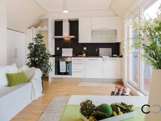 Home Staging para Promotor en Galicia, CCVO Design and Staging CCVO Design and Staging 現代廚房設計點子、靈感&圖片 White