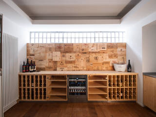 VL_Progetto di interni per una villa storica sul Lago di Como, Chantal Forzatti architetto Chantal Forzatti architetto Bodegas de vino de estilo moderno Madera Acabado en madera