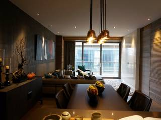 The LALU House, 十邑設計 王勝正 Posamo Design 十邑設計 王勝正 Posamo Design Eclectic style dining room Wood Wood effect