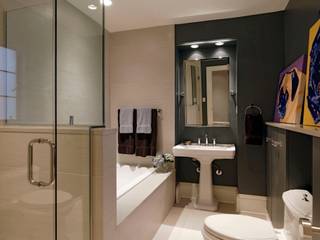 Luxury Kalorama Condo Renovation in Washington DC, BOWA - Design Build Experts BOWA - Design Build Experts Klasik Banyo