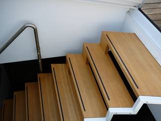 trappen, Studio Kuin BNI Studio Kuin BNI Escaleras Madera Acabado en madera