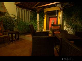 Temple Bells - Arati and Sundaresh's Residence, Sandarbh Design Studio Sandarbh Design Studio Garden Shed