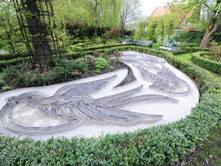 Mit Zierkies Gartenbereiche individuell gestalten, Richard Brink Richard Brink Jardines de estilo ecléctico Aluminio/Cinc