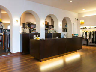 Boutique, Monika Schäfers Innenarchitektur Monika Schäfers Innenarchitektur Commercial spaces