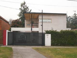 CASA GUMUCIO, [ER+] Arquitectura y Construcción [ER+] Arquitectura y Construcción Maisons modernes