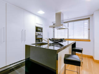 Apartamentos Laranjeiras Lisboa - Apartments Laranjeiras Lisbon, Ivo Santos Multimédia Ivo Santos Multimédia Modern kitchen