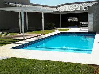 Piscinas revestimento em fibra , Ponto Das Piscinas Ponto Das Piscinas Commercial spaces Glass