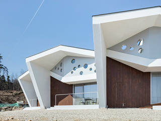 Interlaced Folding : Hotel Doban, HGA 건축디자인연구소 HGA 건축디자인연구소 Modern houses Reinforced concrete