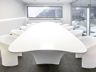 Fabio Gianoli designs a gravity defying KRION table for EdilBi Suisse, KRION® Porcelanosa Solid Surface KRION® Porcelanosa Solid Surface Ruang Makan Modern