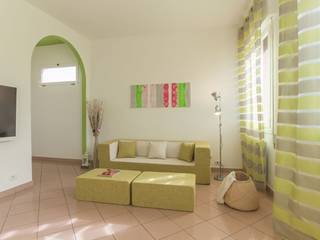 Airone, Home Staging per la Microricettività, Anna Leone Architetto Home Stager Anna Leone Architetto Home Stager Living room Green