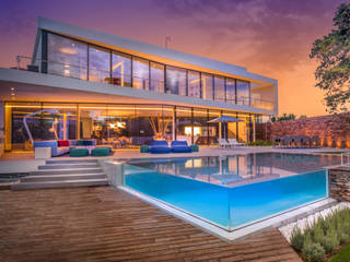 Cool Blue Villa - Marbella - Malaga - España, KRION® Porcelanosa Solid Surface KRION® Porcelanosa Solid Surface モダンな 家