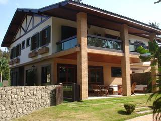 Residência no Cond. Canto do Bosque, Ronaldo Linhares Arquitetura e Arte Ronaldo Linhares Arquitetura e Arte 度假別墅