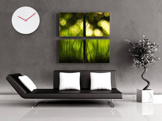 Living Room Wall Styling, Just For Clocks Just For Clocks Salas de estilo moderno Plástico