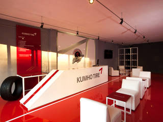 Llantera Kumho, Boutique de Arquitectura (Sonotectura + Refaccionaria) Boutique de Arquitectura (Sonotectura + Refaccionaria) Espaços comerciais