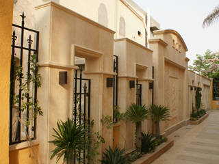 Private Residential Villa - Sheikh Zayed, SIGMA Designs SIGMA Designs Jardines de estilo clásico