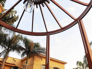 Private Residential Villa - Sheikh Zayed, SIGMA Designs SIGMA Designs Garajes de estilo clásico