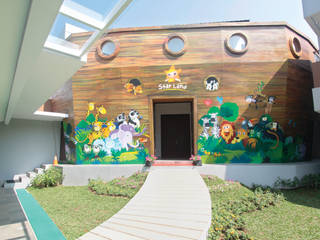 Starland Pre-School & Kindergarten, CV Berkat Estetika CV Berkat Estetika Commercial spaces Multicolored