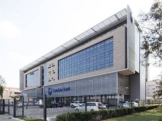 Standard Bank Maputo Offices, Elphick Proome Architects Elphick Proome Architects مساحات تجارية