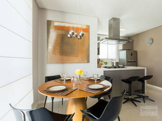 Sala & Cozinha - Por Patrícia Nobre, Patrícia Nobre - Arquitetura de Interiores Patrícia Nobre - Arquitetura de Interiores Modern dining room