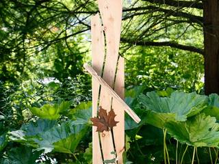 Exklusive Nistkästen, Gartenskulpturen aus Lärchenholz, naturgeflechte24 naturgeflechte24 Jardines eclécticos Madera Acabado en madera