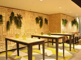Decoración cafetería de oficinas, Remake lab Remake lab Espaços comerciais Madeira Acabamento em madeira