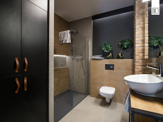 LIROWA, KODO projekty i realizacje wnętrz KODO projekty i realizacje wnętrz Industrial style bathrooms