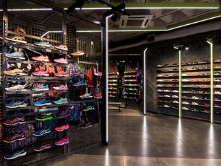 Sports Store, Isho Design Isho Design Комерційні приміщення