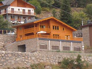 RUSTICASA | Chalé de montanha | Andorra, RUSTICASA RUSTICASA Chalés e casas de madeira Madeira Efeito de madeira