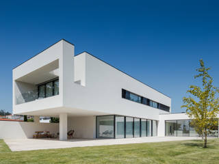 Casa BL, HUGO MONTE | ARQUITECTO HUGO MONTE | ARQUITECTO Rumah Minimalis Beton