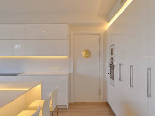 New distribution for a penthouse by the golf in Sitges, Rardo - Architects Rardo - Architects Moderne Küchen