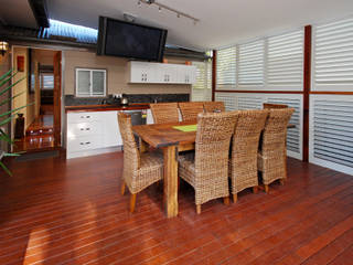 Aluminium Shutters - Outdoor Rooms, TWO Australia TWO Australia Balcon, Veranda & Terrasse modernes