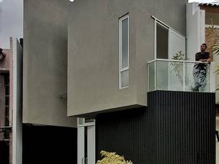 Heavy Rotation House, Parametr Architecture Parametr Architecture Detached home پتھر Grey