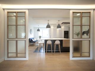 Reforma de piso con vistas, Sube Interiorismo Sube Interiorismo Кухня в классическом стиле