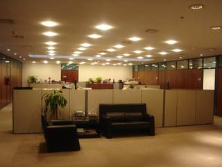 interiores de oficinas, 253 ARQUITECTURA 253 ARQUITECTURA Estudios y despachos de estilo moderno
