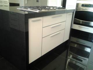 Remodelación de cocina, J.H. Novoart E.I.R.L. J.H. Novoart E.I.R.L. 系統廚具