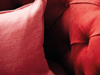 Stoffe und Farben machen aus Räumen: Lebensräume, Wohnwiese Jette Schlund Wohnwiese Jette Schlund Country style living room Cotton Red
