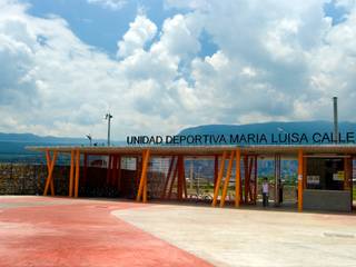 Unidad Deportiva Maria Luisa Calle, ARQUITECTOS URBANISTAS A+U ARQUITECTOS URBANISTAS A+U 모던스타일 피트니스 룸