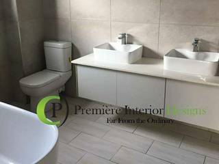 HOUSE MANKGANE, Première Interior Designs Première Interior Designs Modern bathroom Grey Fittings