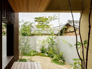 松栄の家, HEARTH ARCHITECTS/ハース建築設計事務所 HEARTH ARCHITECTS/ハース建築設計事務所 Modern style gardens