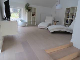 Woonkamer eiken parket, Fremozia Fremozia Modern living room