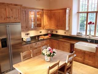 Bespoke Kitchen - Pippy Oak Classic , Baker & Baker Baker & Baker Built-in kitchens