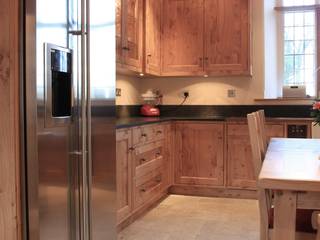 Bespoke Kitchen - Pippy Oak Classic , Baker & Baker Baker & Baker مطبخ ذو قطع مدمجة