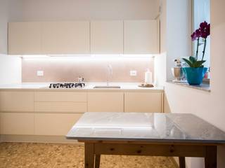 #SIXTIES, PADIGLIONE B PADIGLIONE B Built-in kitchens MDF White